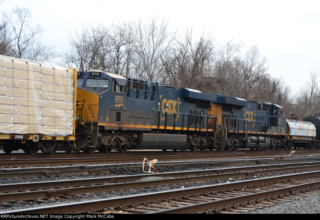 CSX M372